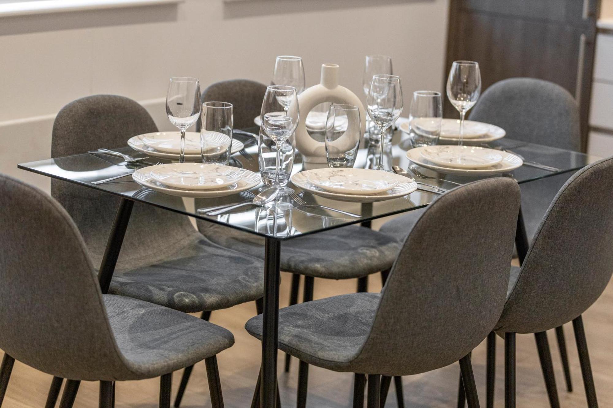 Luxurious 2 Bedroom - Apartment - Central Location Londres Extérieur photo